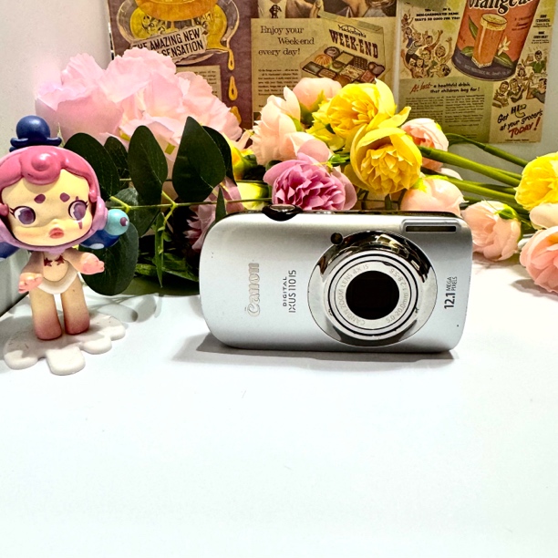 9新   IXUS 110 1210w像素4x变焦