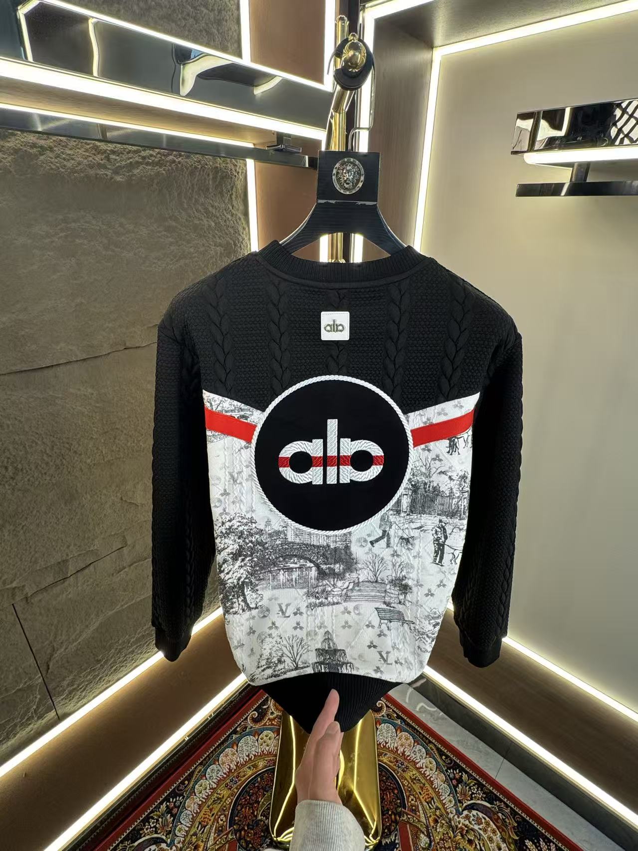 【HK素紫】2025秋季男士拼色長袖刺繡耐磨百搭重工卫衣112款01