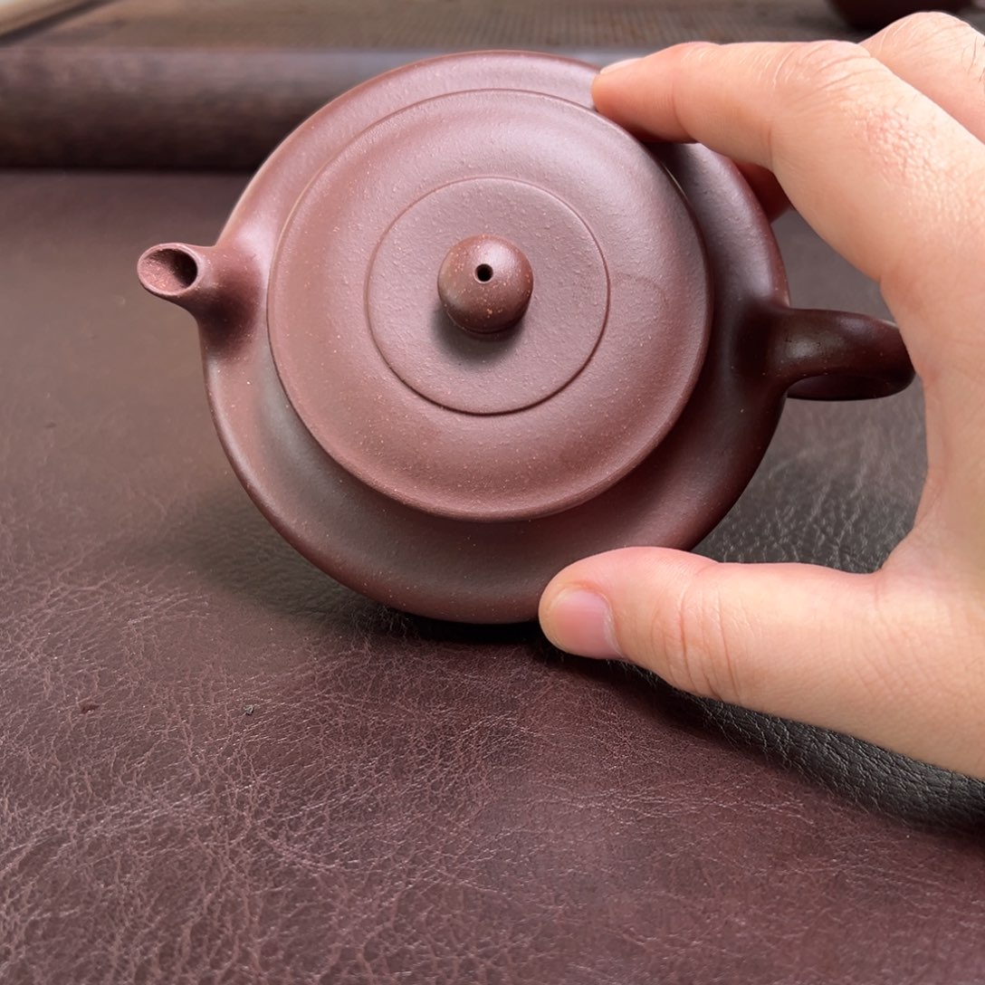 紫砂茶壶宜兴紫砂壶厂是微瑕