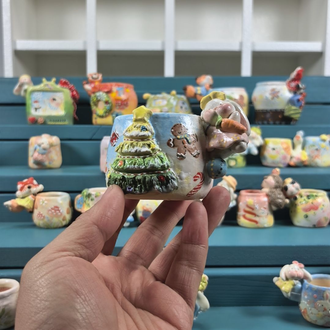 王***！胡萝卜小兔 手绘多肉花盆