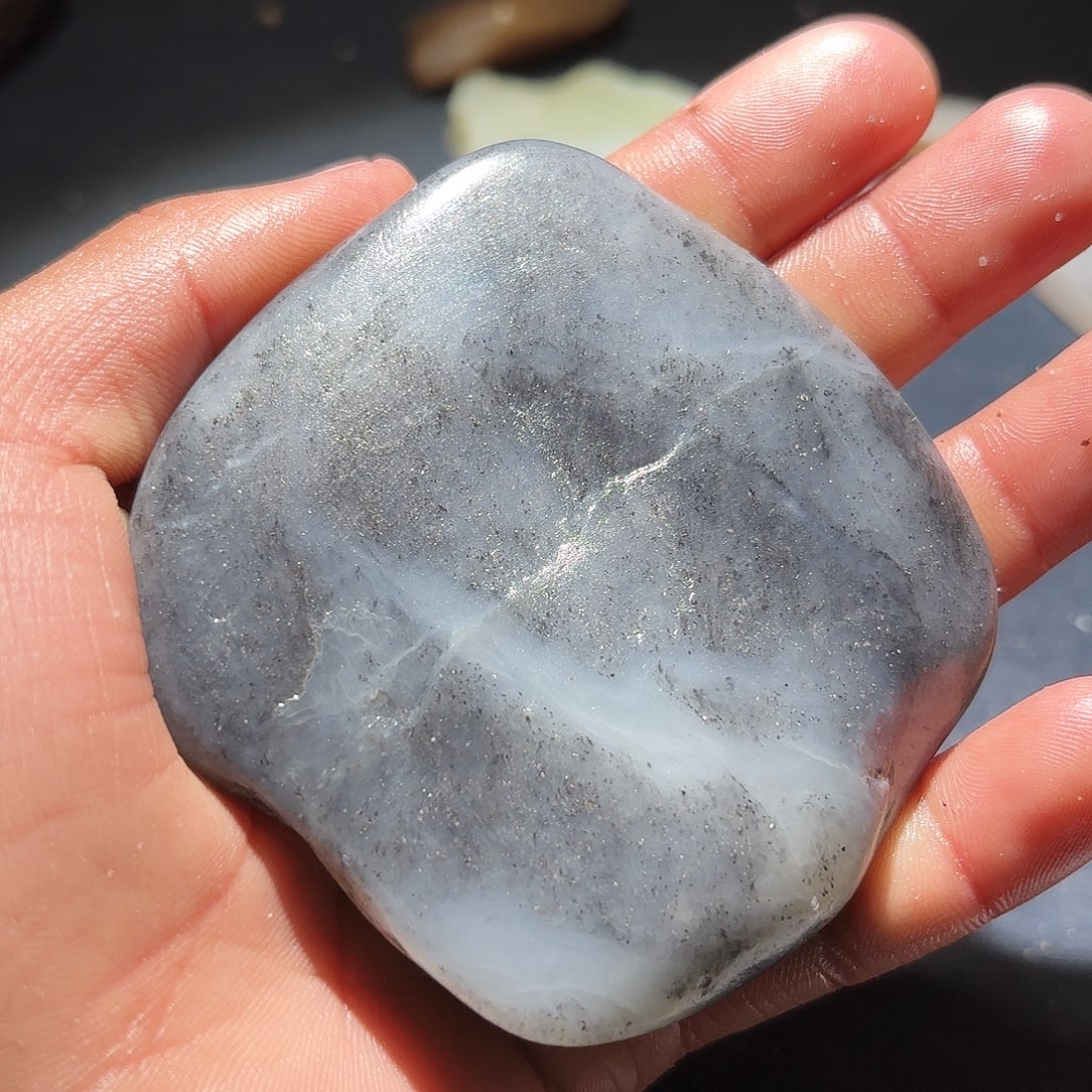 和田玉未镶嵌珠宝奇石