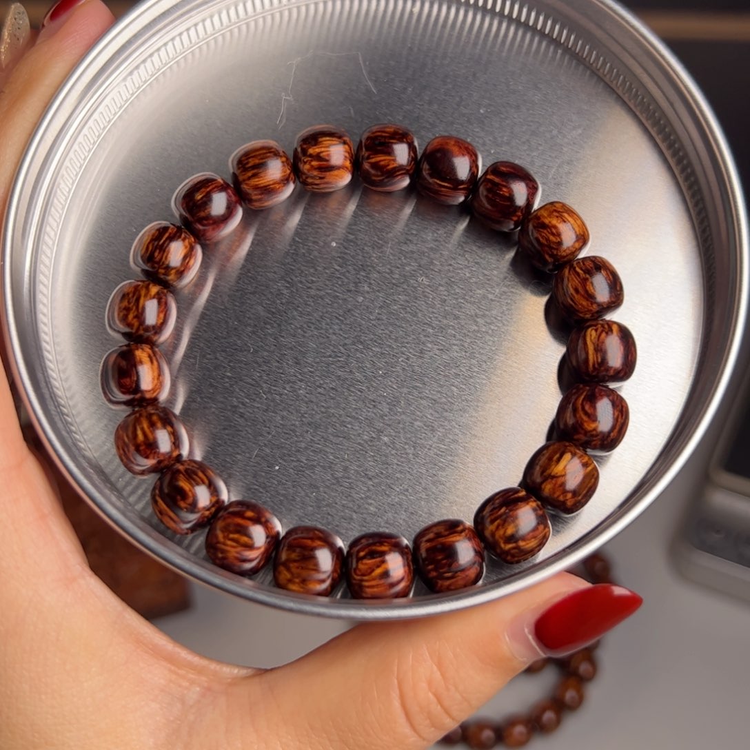 花梨木类哈***哈红降9.10黑金油吐埋玉化料全品精挑