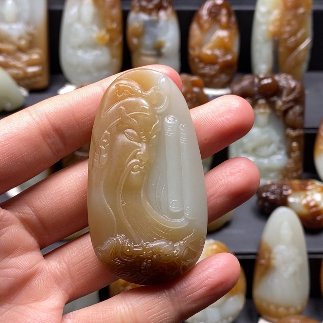 和田玉挂件未镶嵌宝*