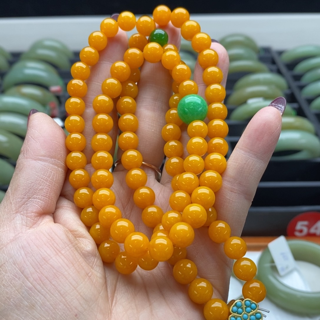 石英岩玉未镶嵌手镯