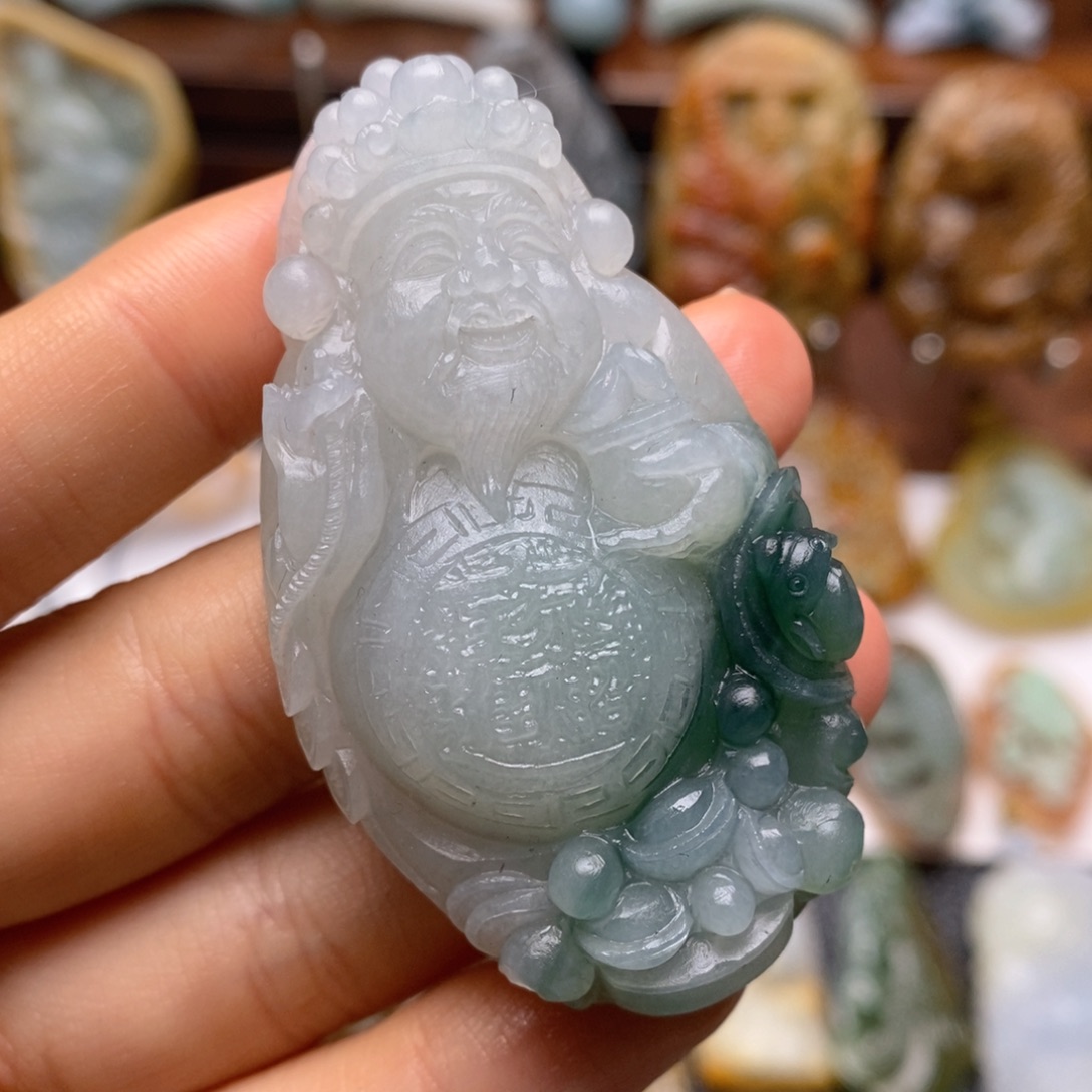 定制翡翠未镶嵌翡翠