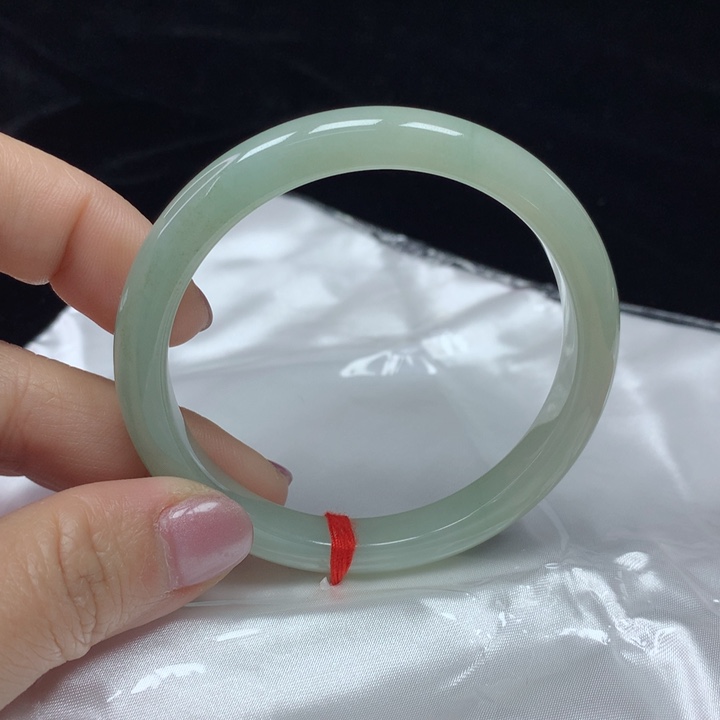 翡翠手镯未镶嵌正圈59