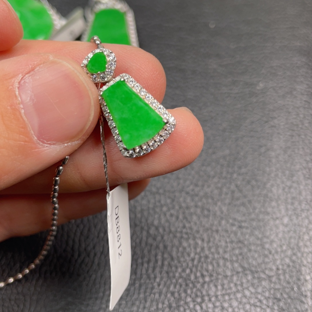 翡翠吊坠(不含链)银S925镶嵌吊坠