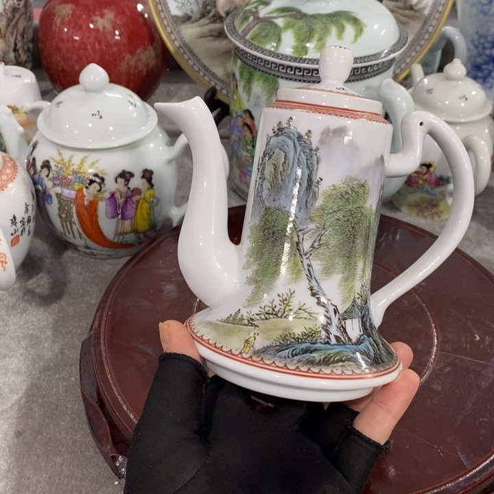 景德镇陶瓷工艺品