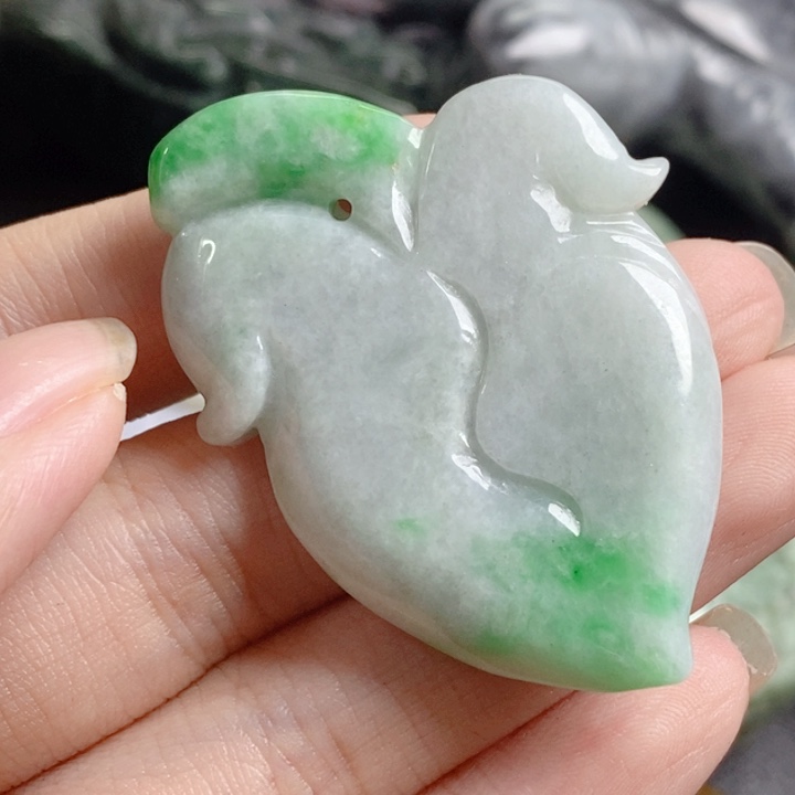 翡翠未镶嵌颈饰天然翡翠