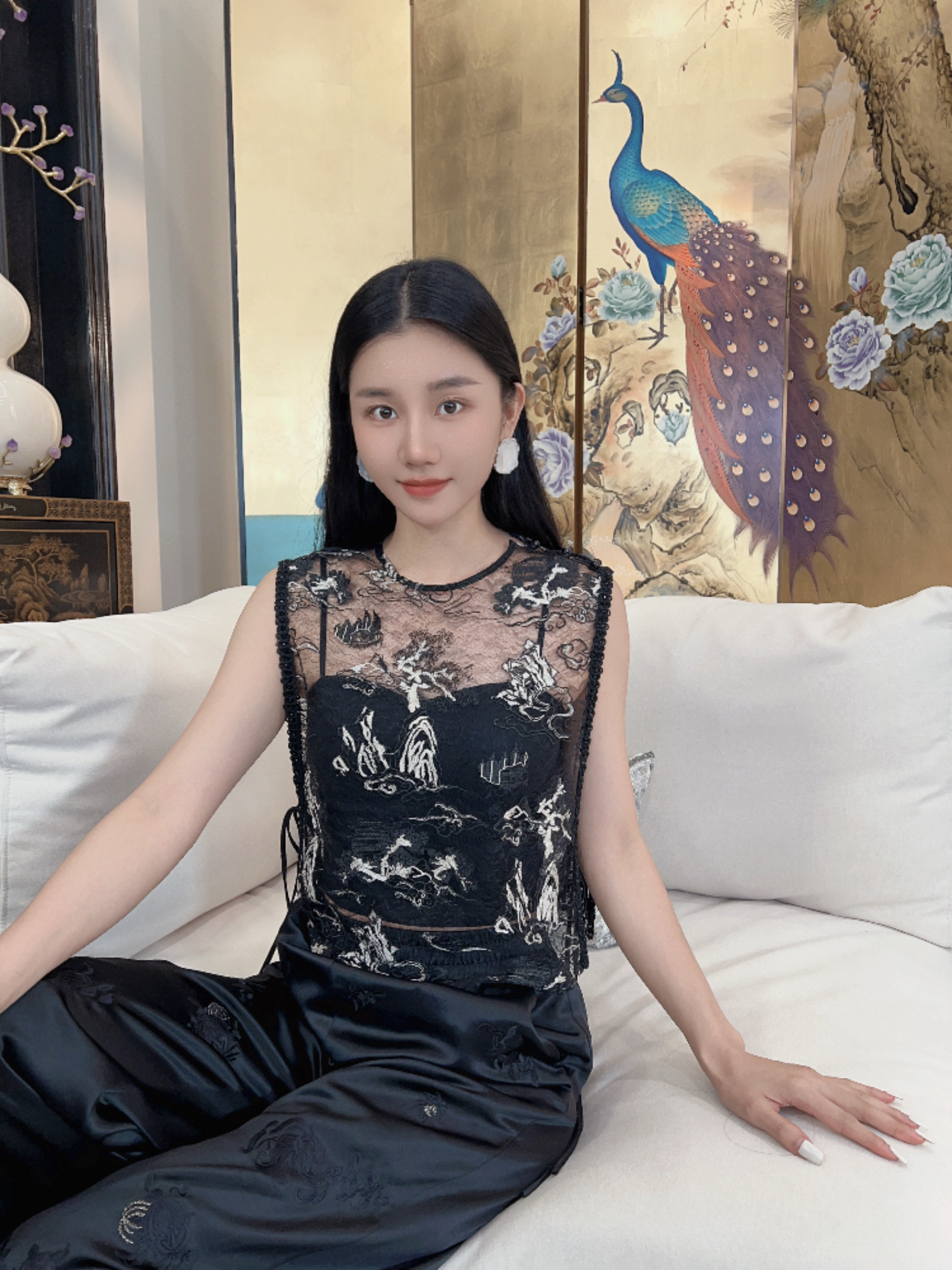 Betty Bairn【刘HAHA精选】高定系列设计款背心25B-BW101