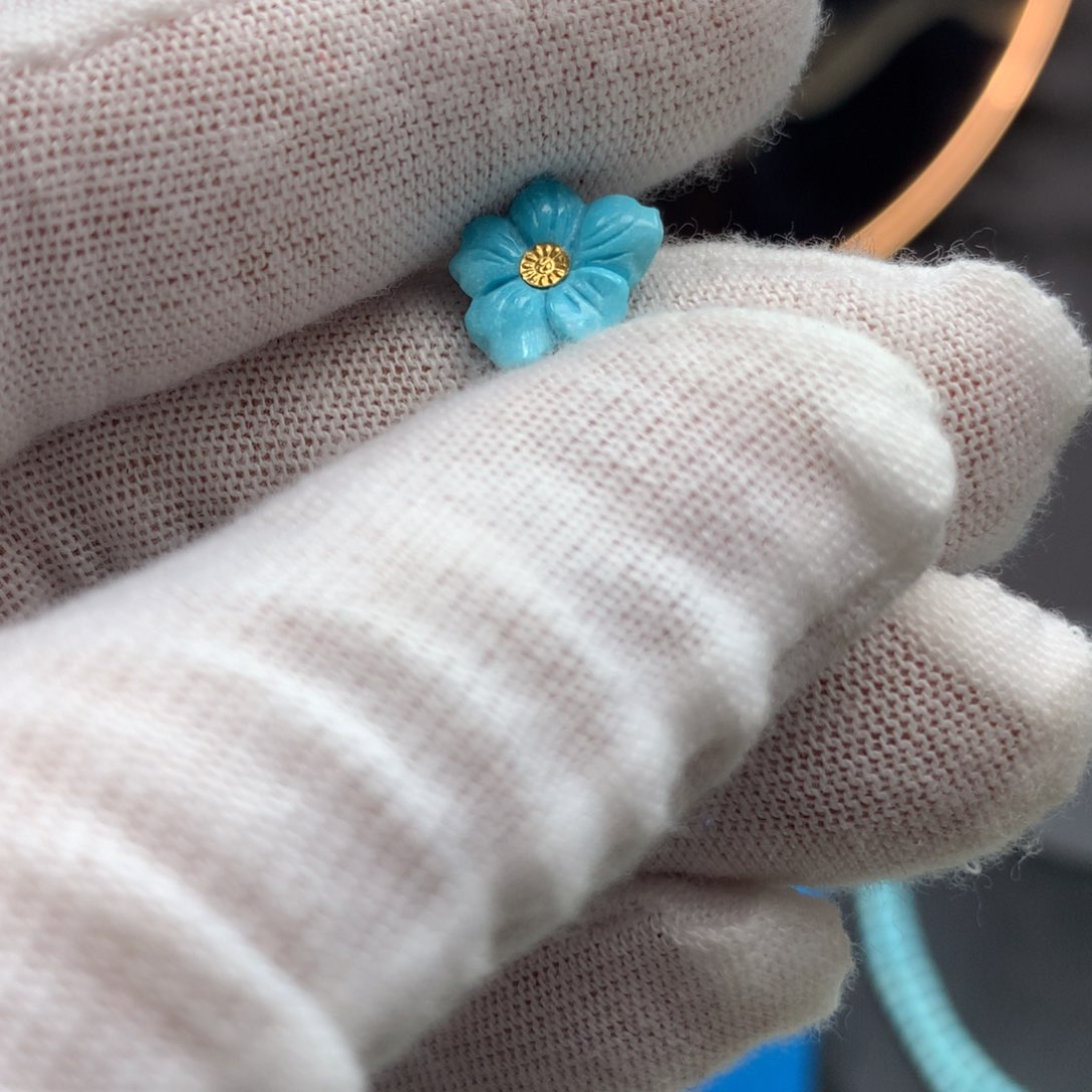 绿松石挂件未镶嵌