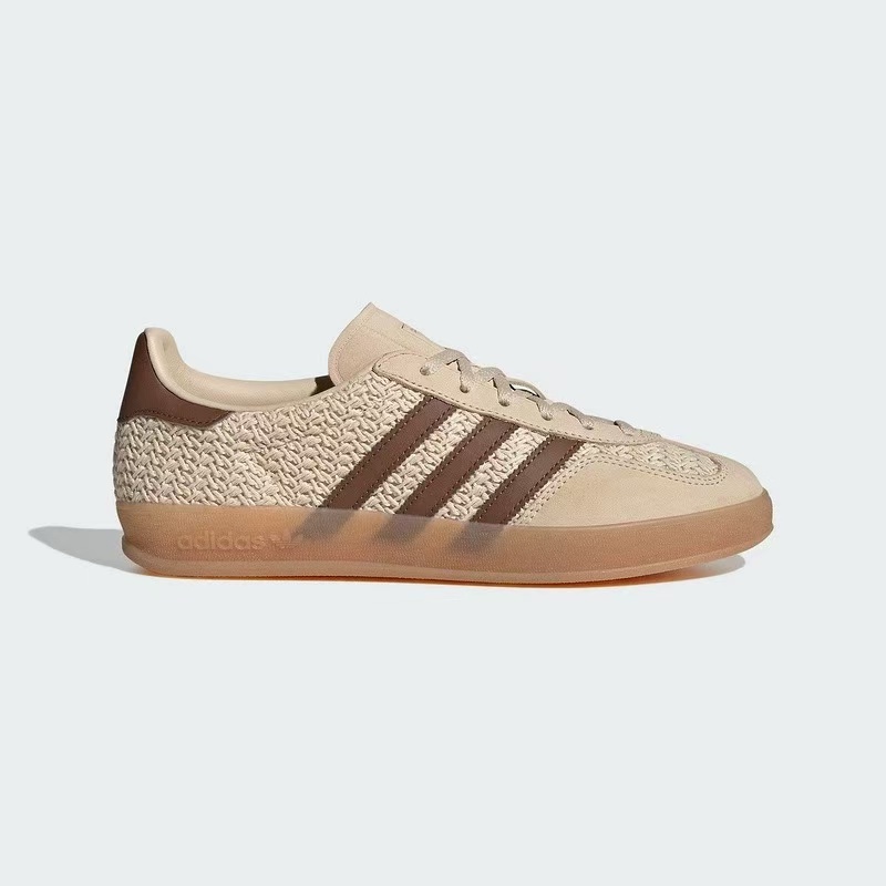adidas/阿迪达斯三叶草女夏季轻便透气复古经典休闲德训鞋JS1418