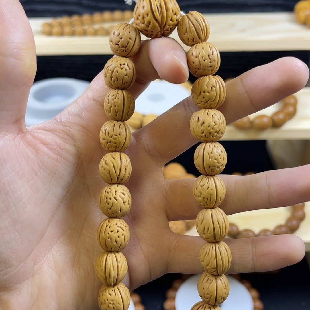 吊坠桃核盘锦黄皮小金豆手持