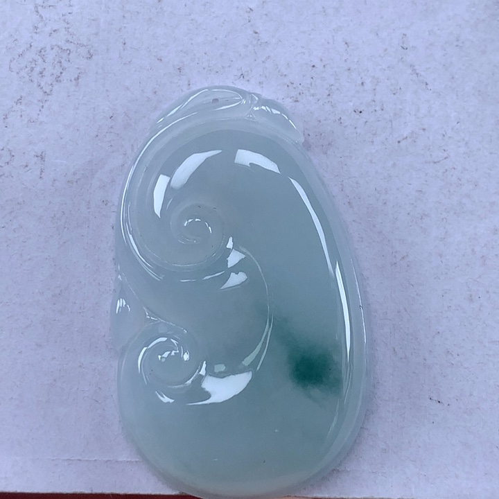 颈饰未镶嵌翡翠如意