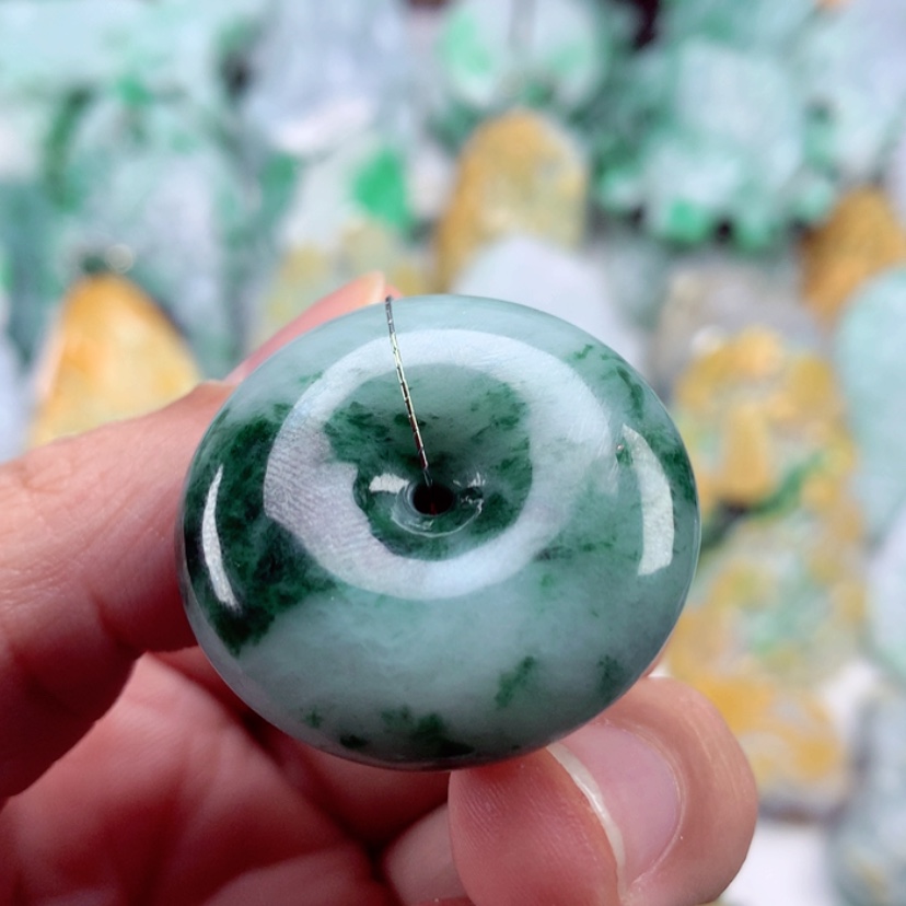 【闪购商品】翡翠吊坠(不含链)未镶嵌