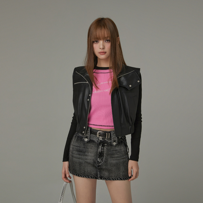 C002【金拐子专属】CHUU工装风帅气机车无袖夹克仿PU收腰马夹-F