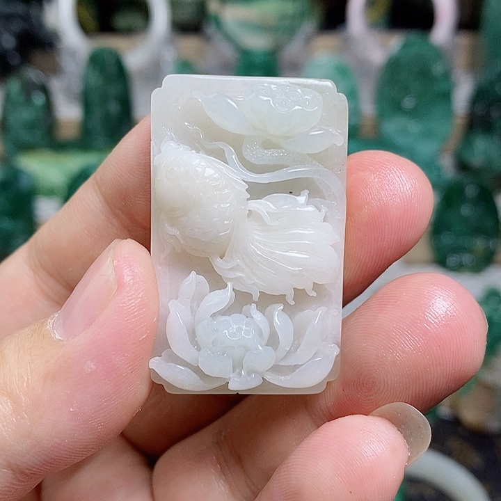 未镶嵌独山玉颈饰