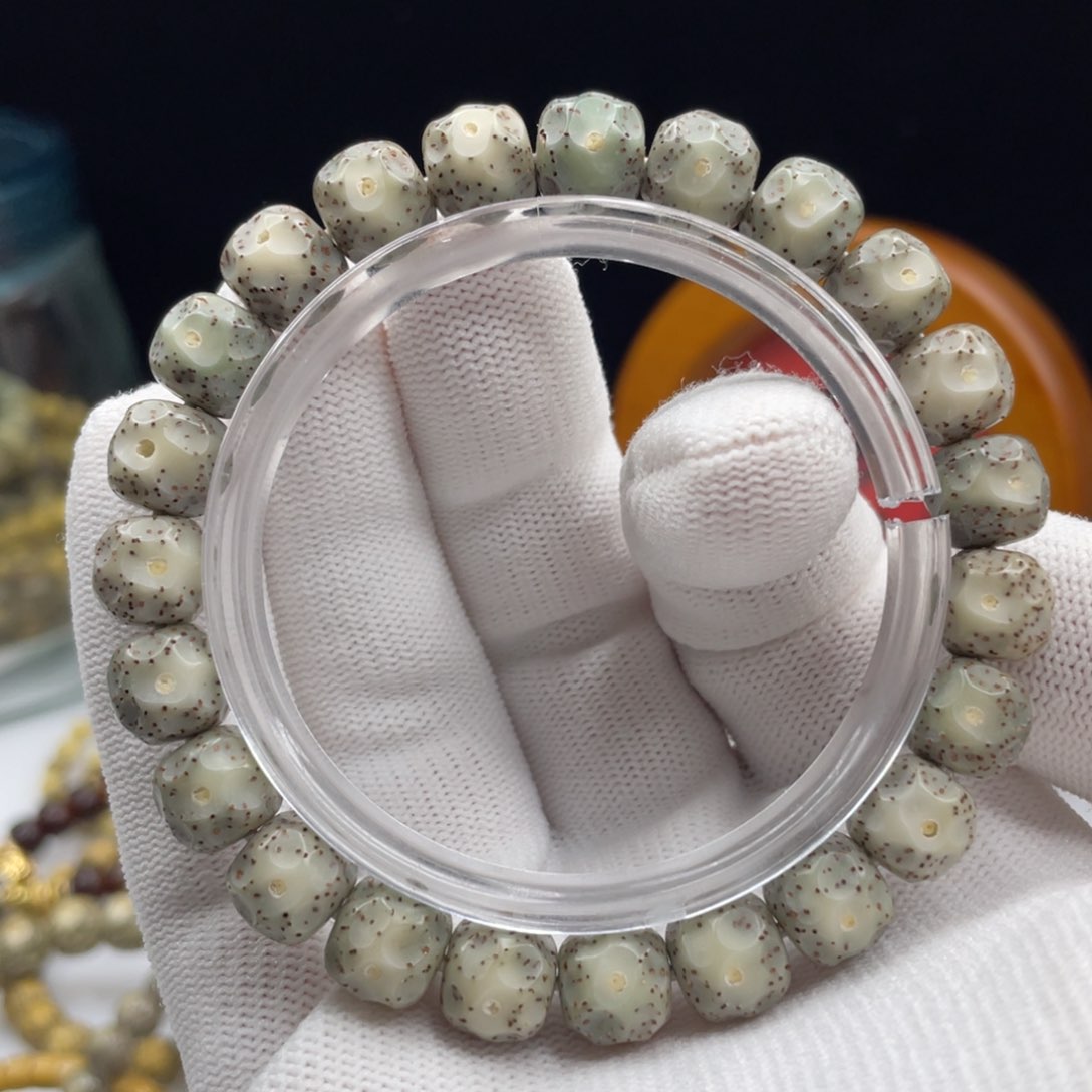 星月菩提吊坠10×9福利无相