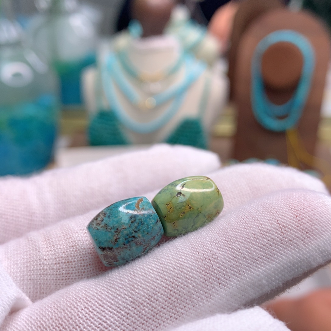 绿松石未镶嵌饰品