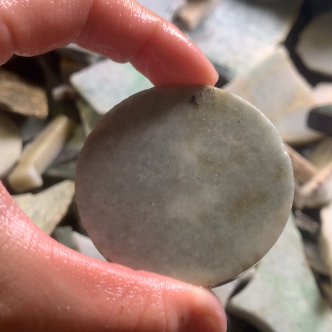 翡翠颈饰未镶嵌缅甸翡翠