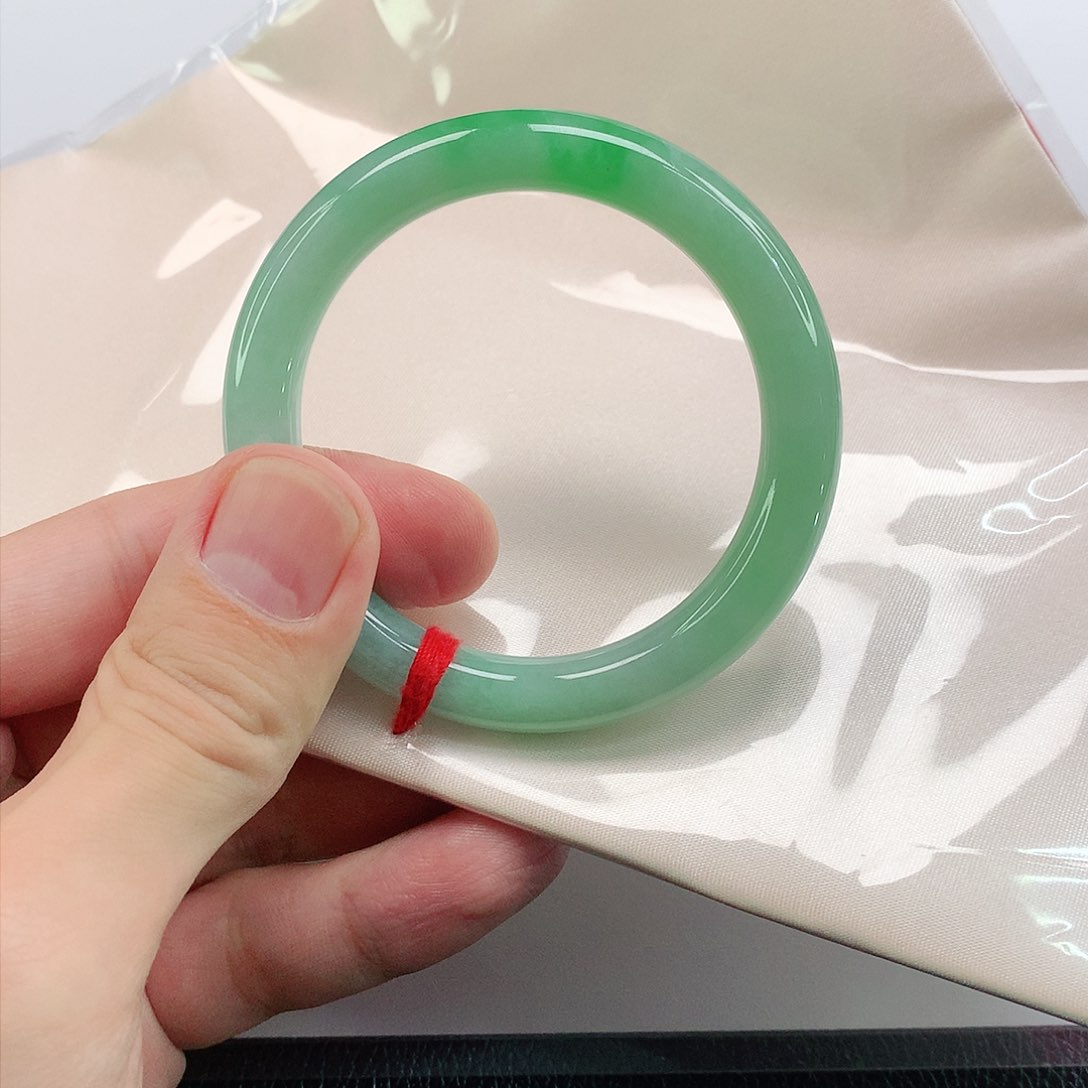 翡翠未镶嵌手镯翡翠手镯1515