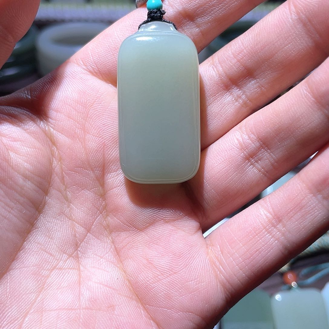 和田玉挂件未镶嵌