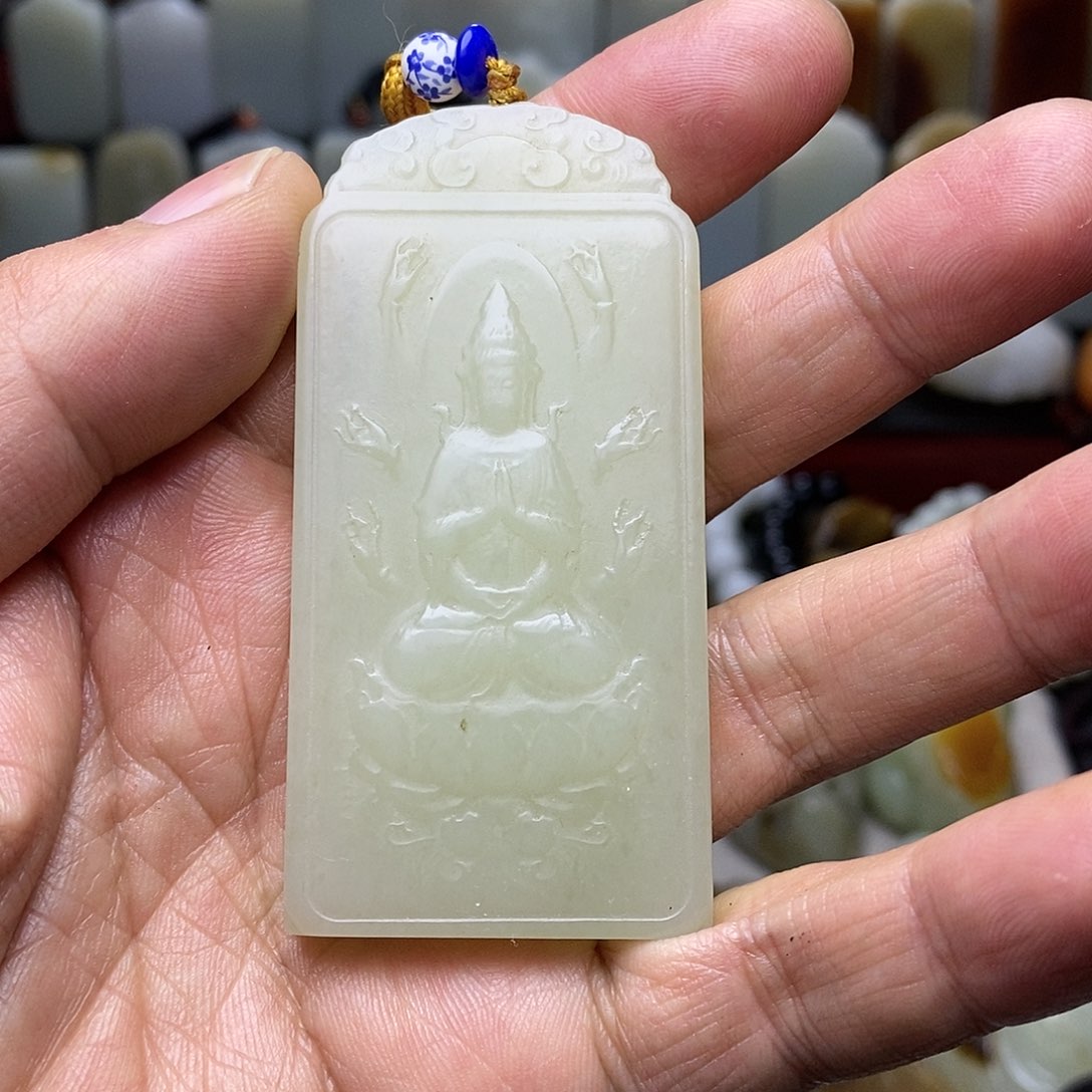 和田玉挂件未镶嵌