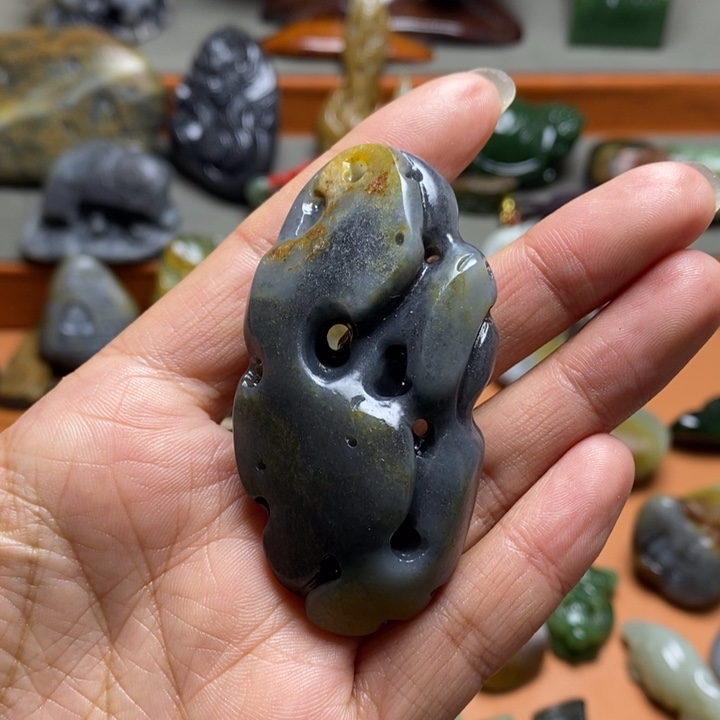 和田玉颈饰未镶嵌李****回