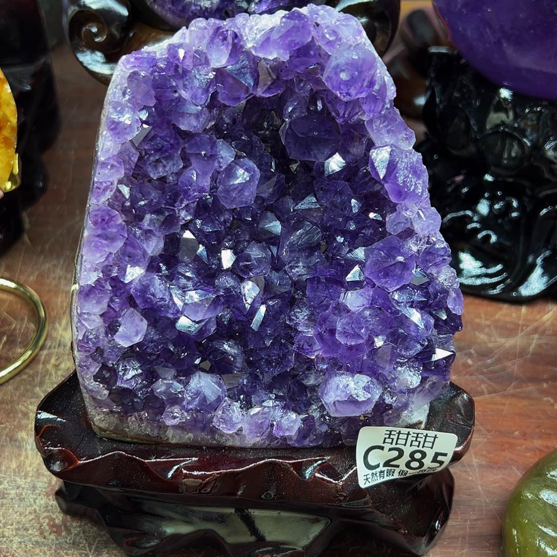 水晶大型摆件未镶嵌