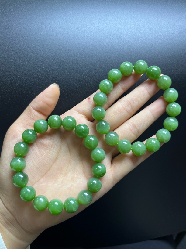 西亚珠宝BY88-和田玉碧玉手串10mm+多样性发其一