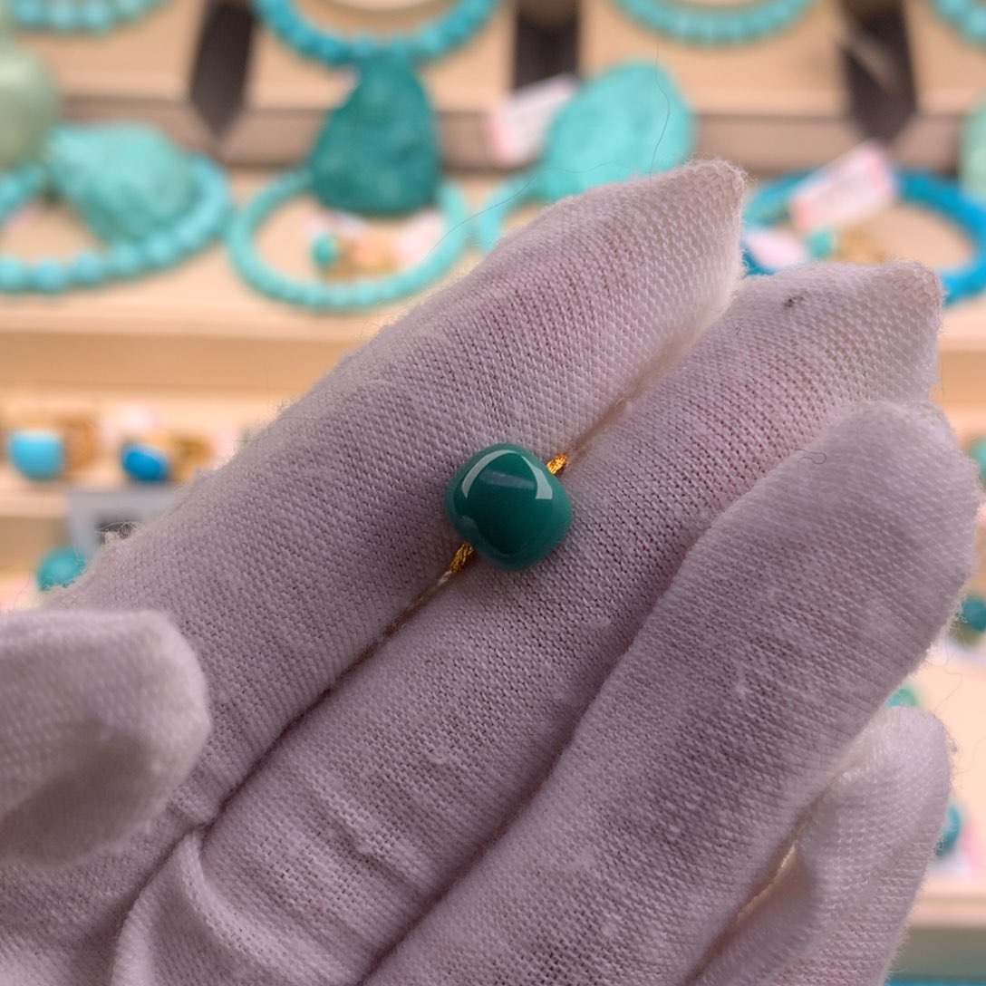 绿松石珠宝奇石未镶嵌瓶**罐