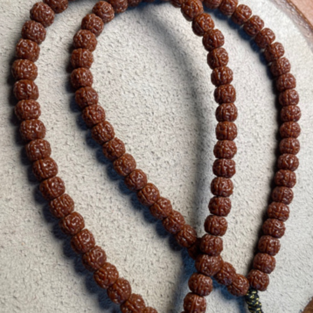 回血•一代龙藏式108精挑两条手持45颗 尺寸8.5 上手一年完全玉化 