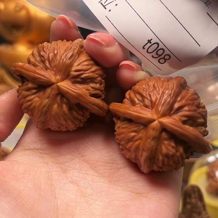 言***许吊坠桃核四棱四棱