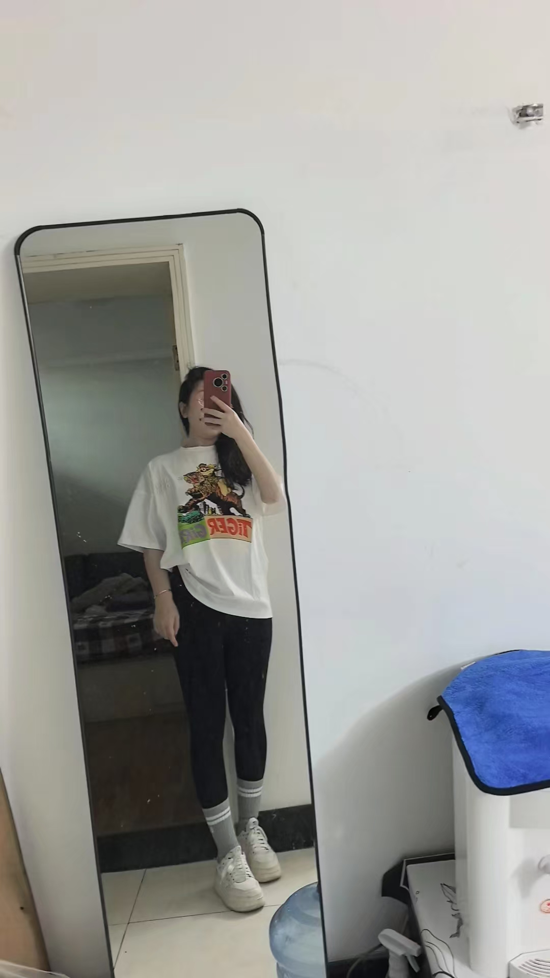 百搭卡通动漫短袖T恤套装黑色中长款破洞耐磨吸汗