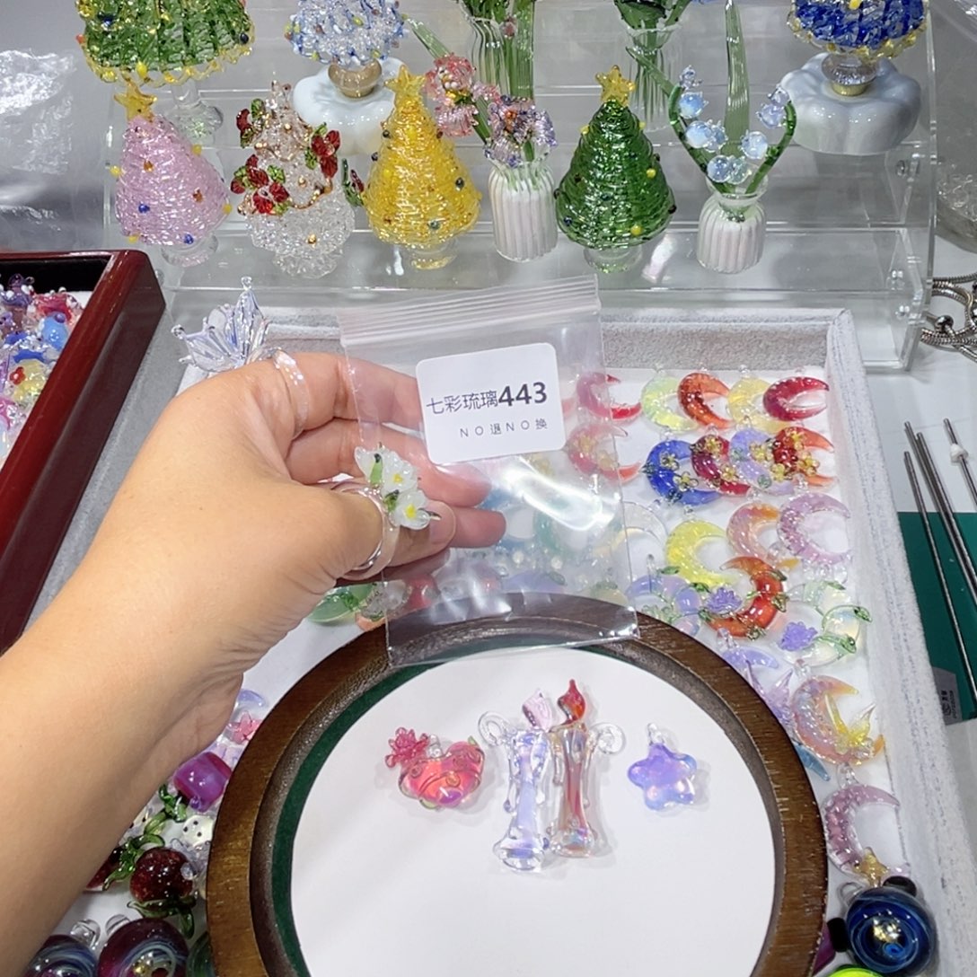 小***️颈饰玻璃443四个挂件