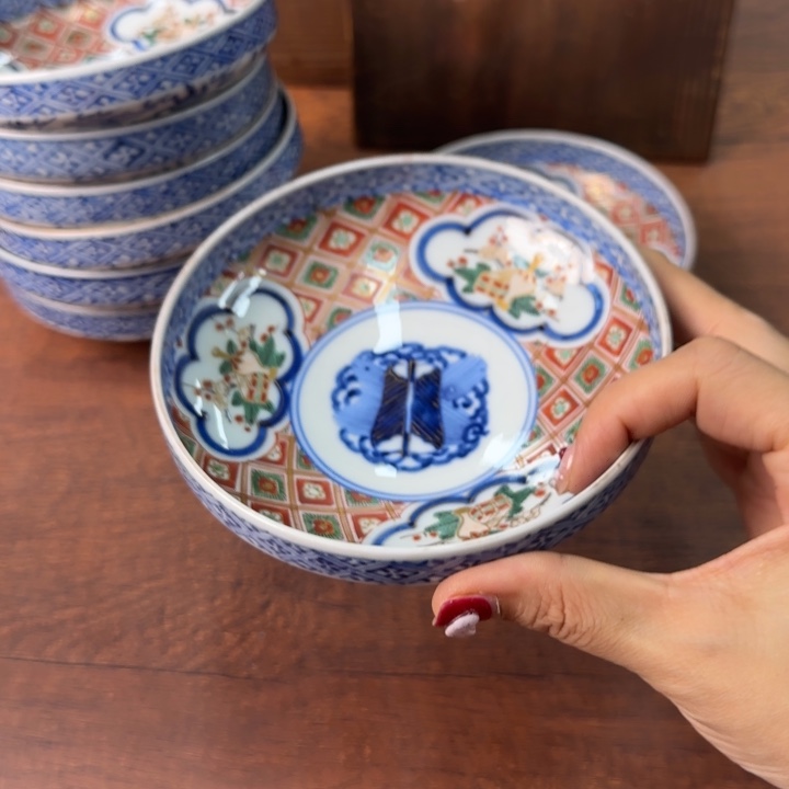 一个陶瓷物件哈哈哈