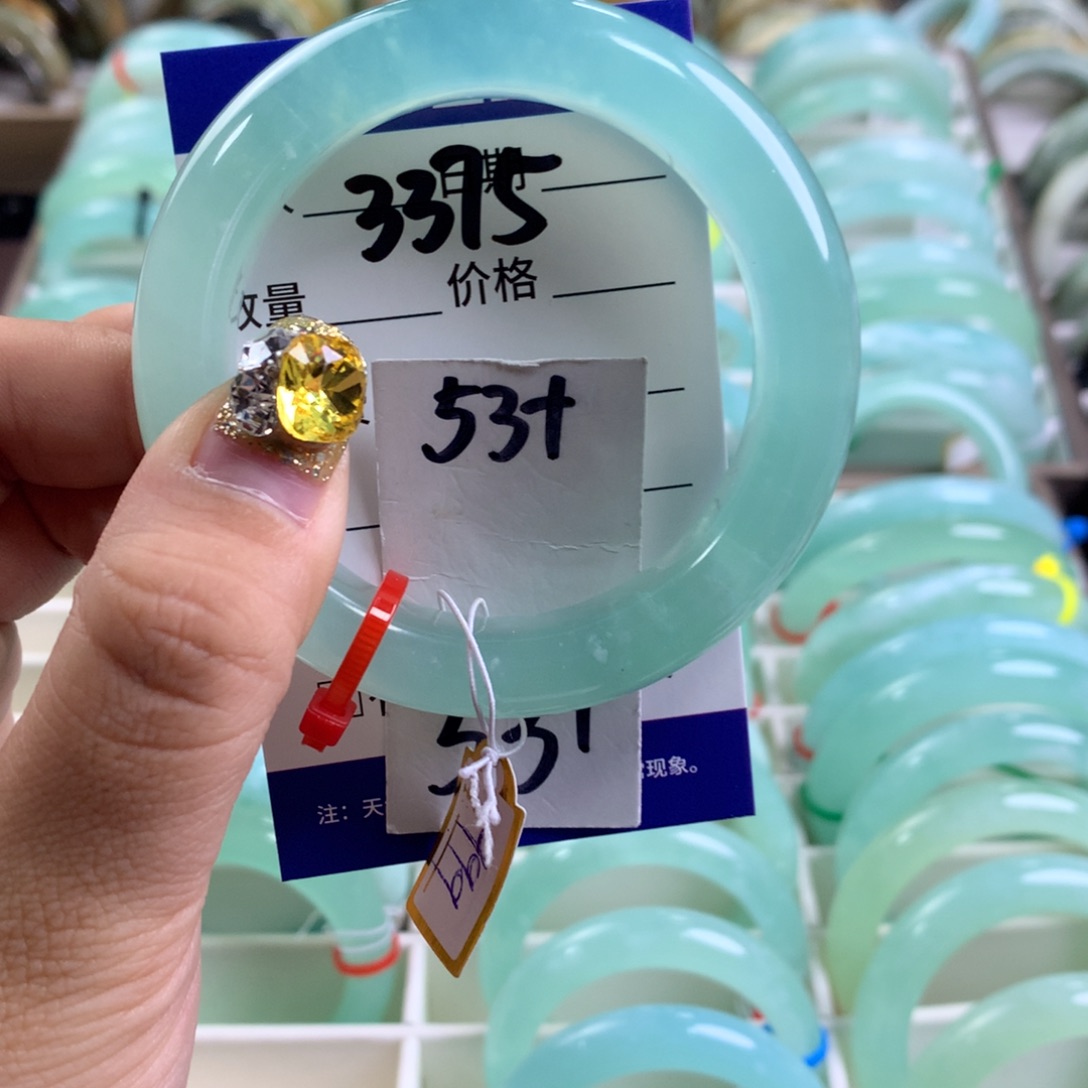蛇纹石玉手镯未镶嵌3375