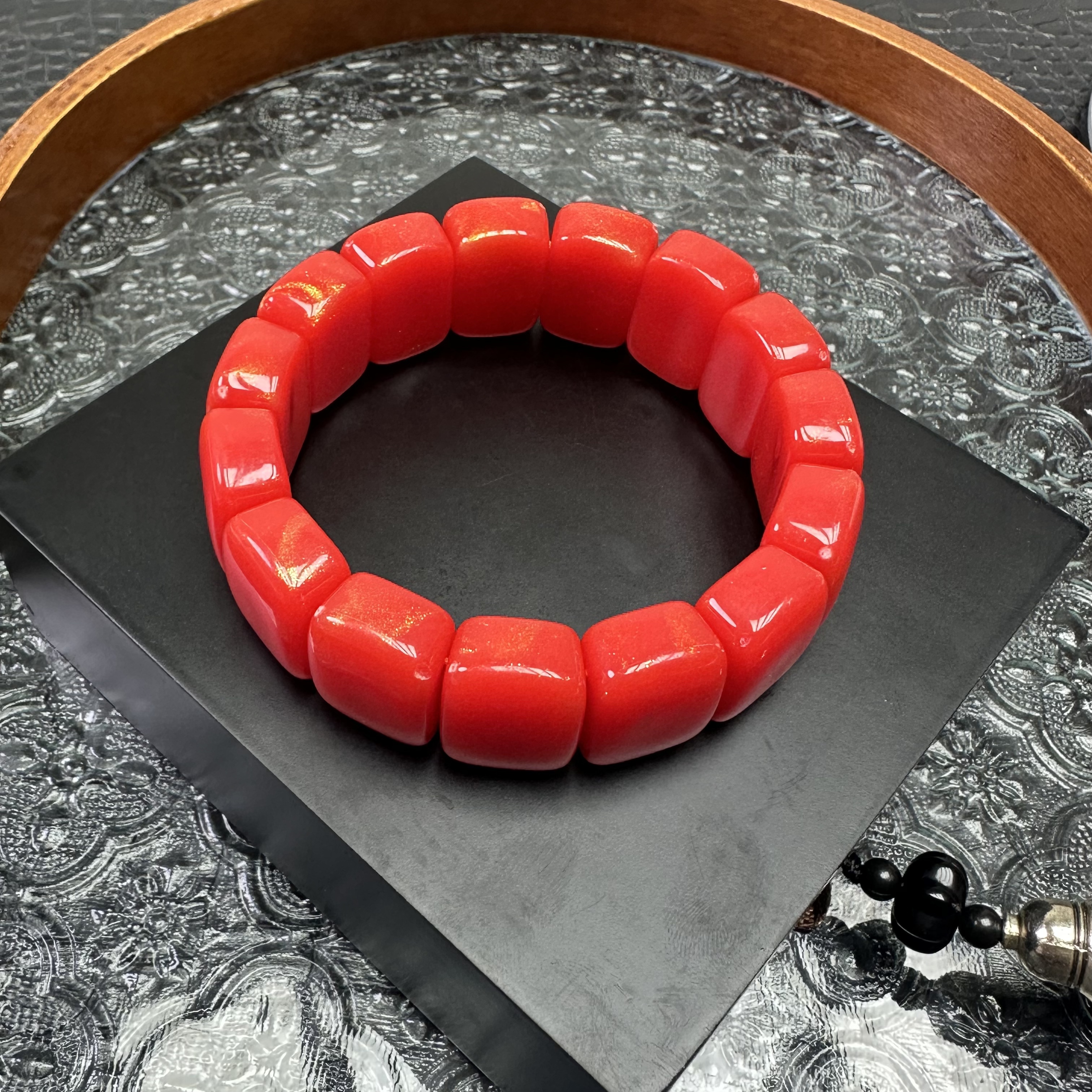 【百世璀璨 尽耀光芒】驼龙骨手牌HZ001