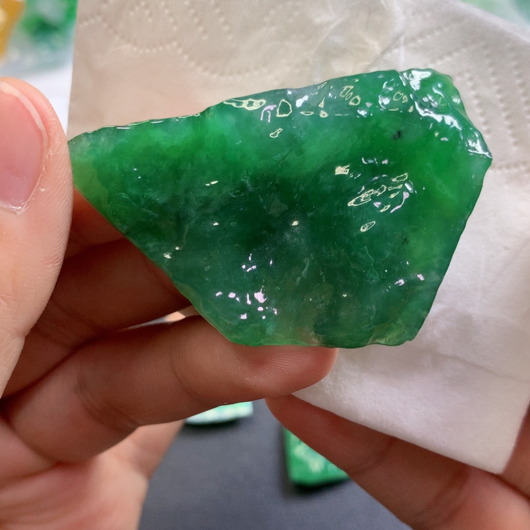 【闪购商品】翡翠吊坠(不含链)未镶嵌