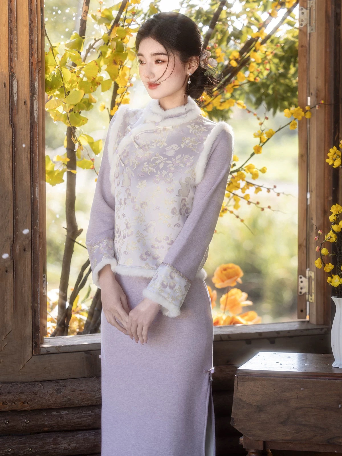 YT新中式紫色旗袍上衣马甲套装复古绣花国风盘扣冬季毛领