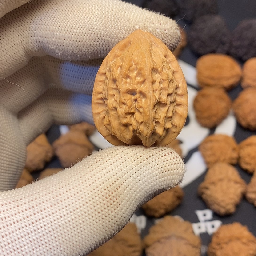 W***s吊坠文玩核桃66666666