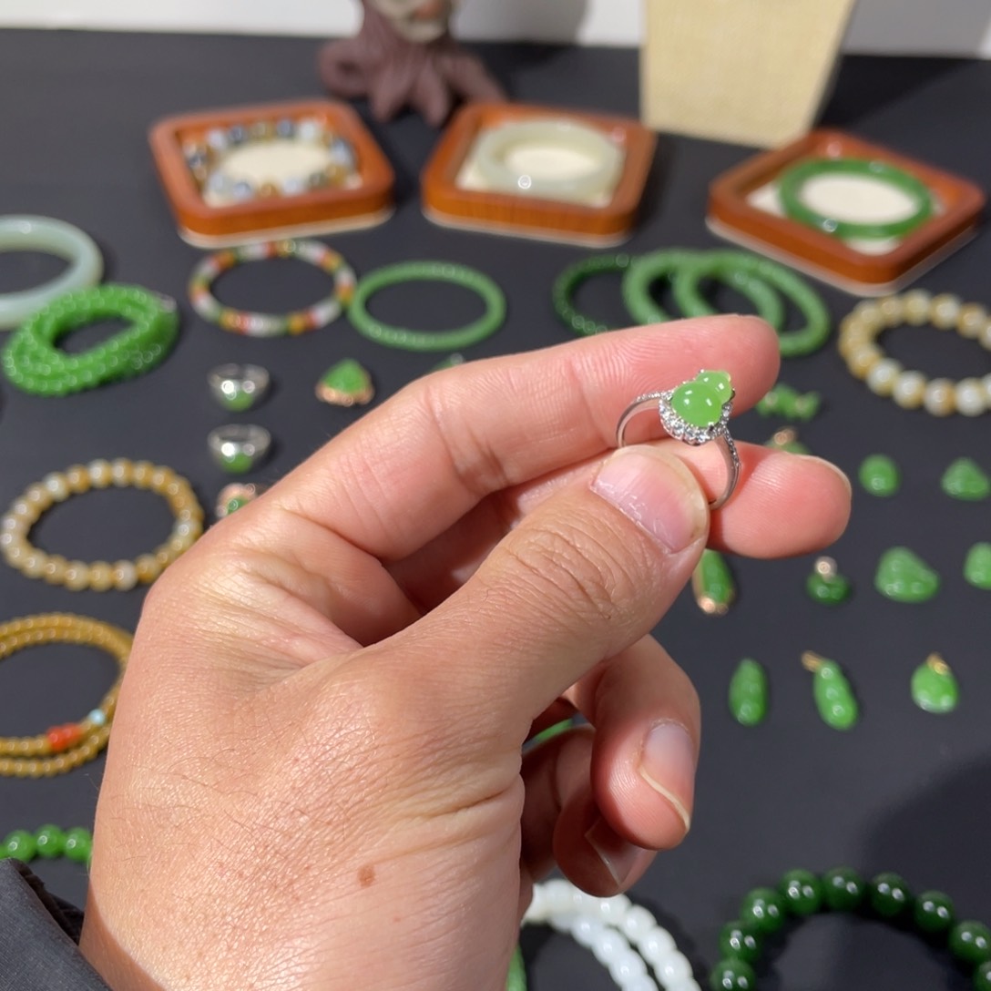 和田玉颈饰银S925镶嵌