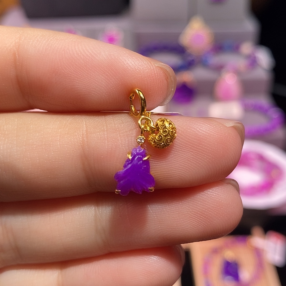 苏纪石（舒俱来）18K金镶嵌吊坠(不含链)