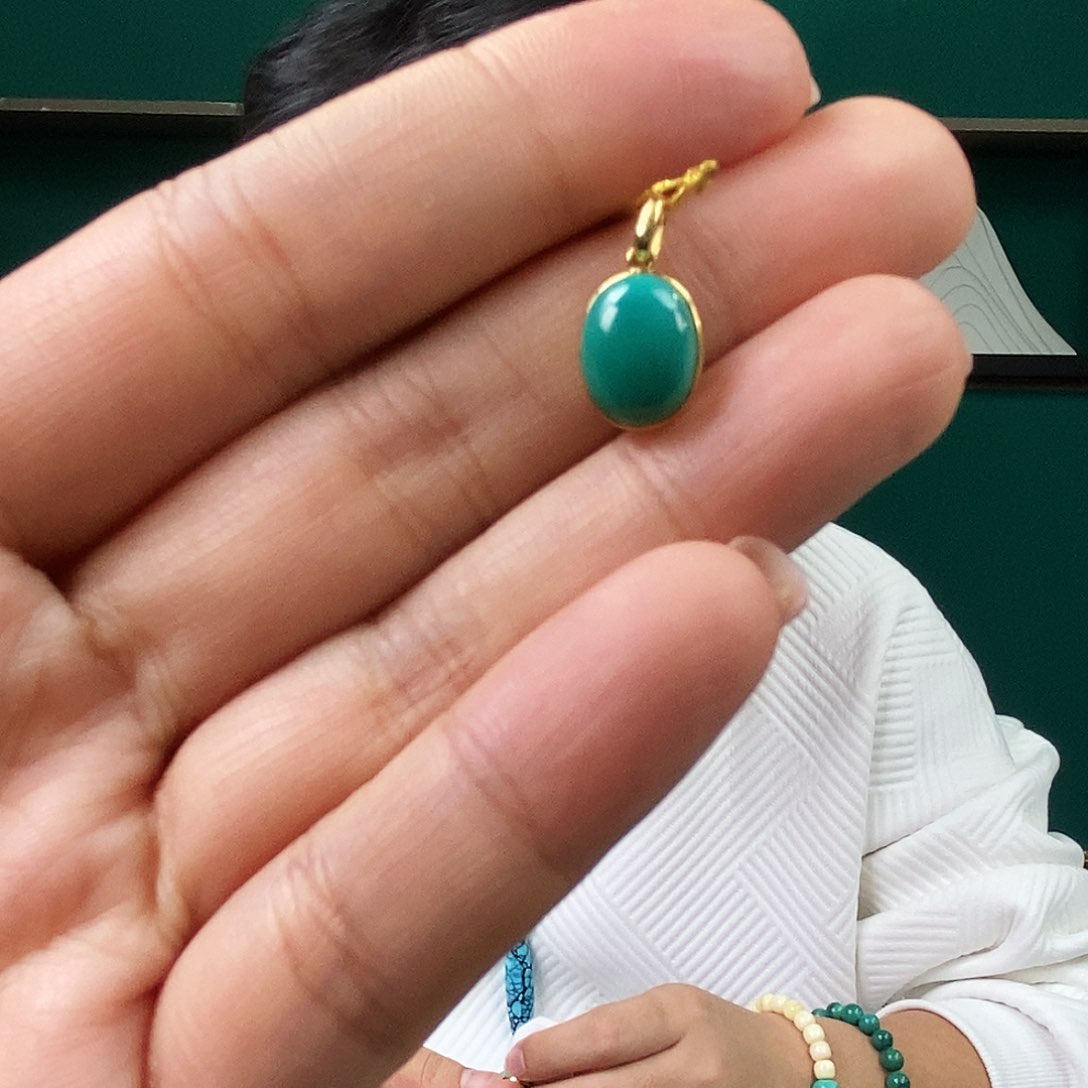18K金镶嵌绿松石珠宝奇石
