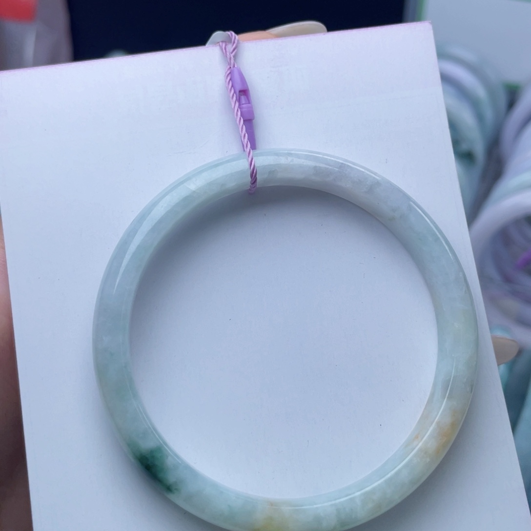 翡翠未镶嵌手镯58.8圈