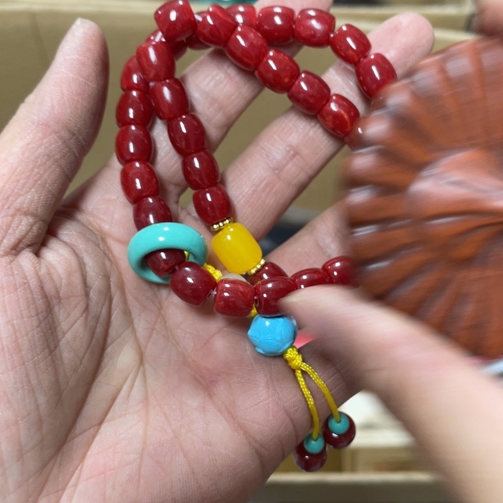 紫砂我亲亲你的小姐姐