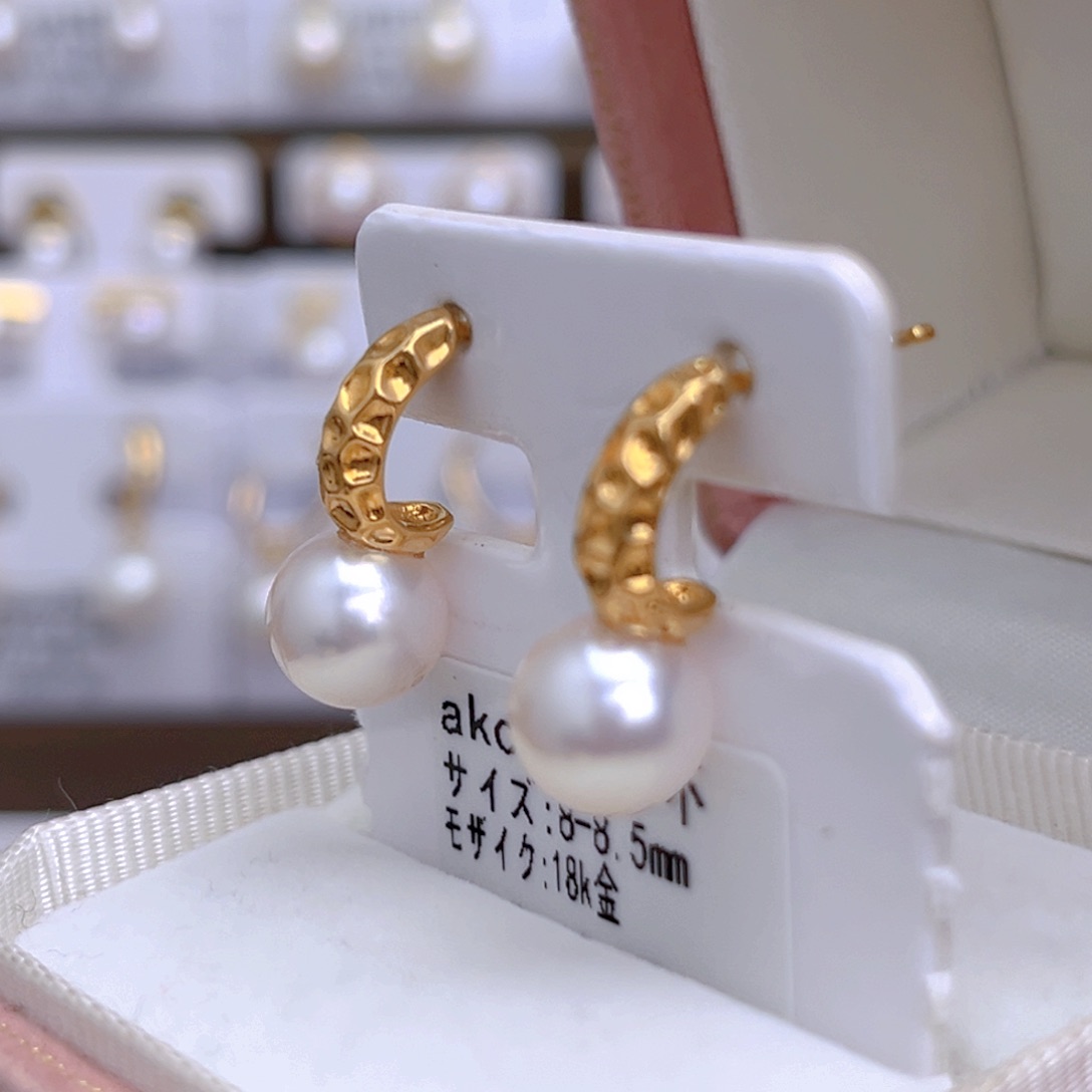 海水珍珠耳饰18K金镶嵌