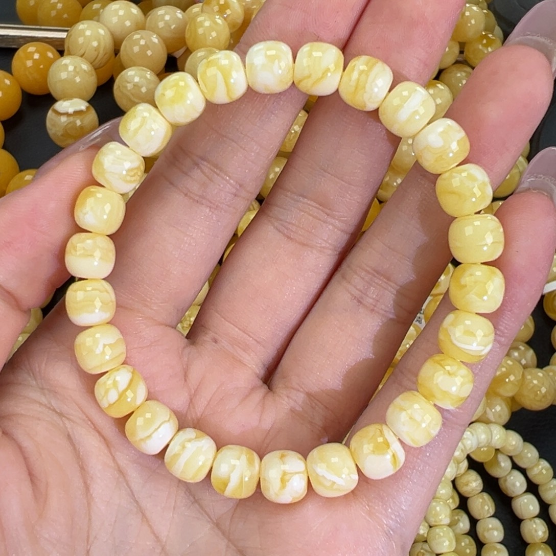琥珀未镶嵌手链瓷白虎皮
