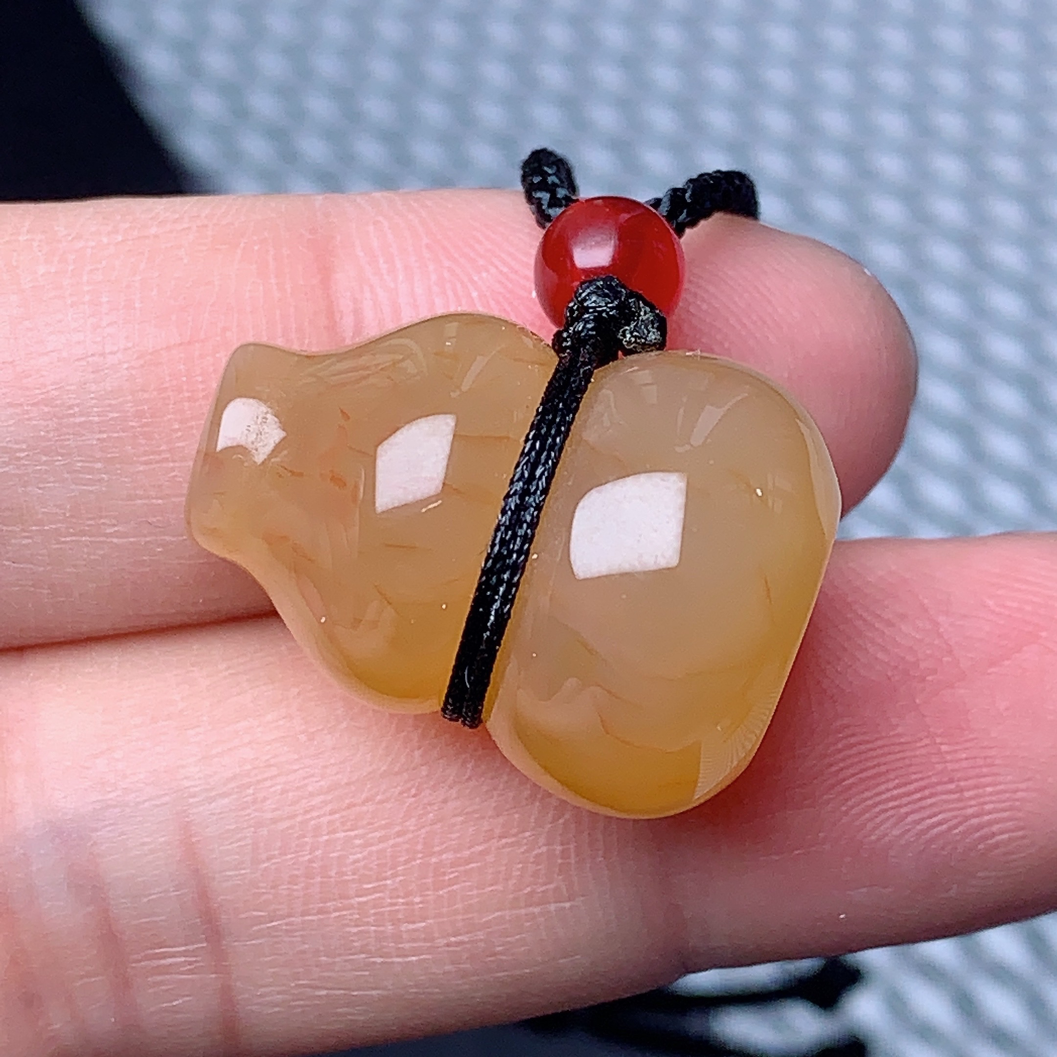 天然龙鳞纹玛瑙葫芦吊坠24/18mm