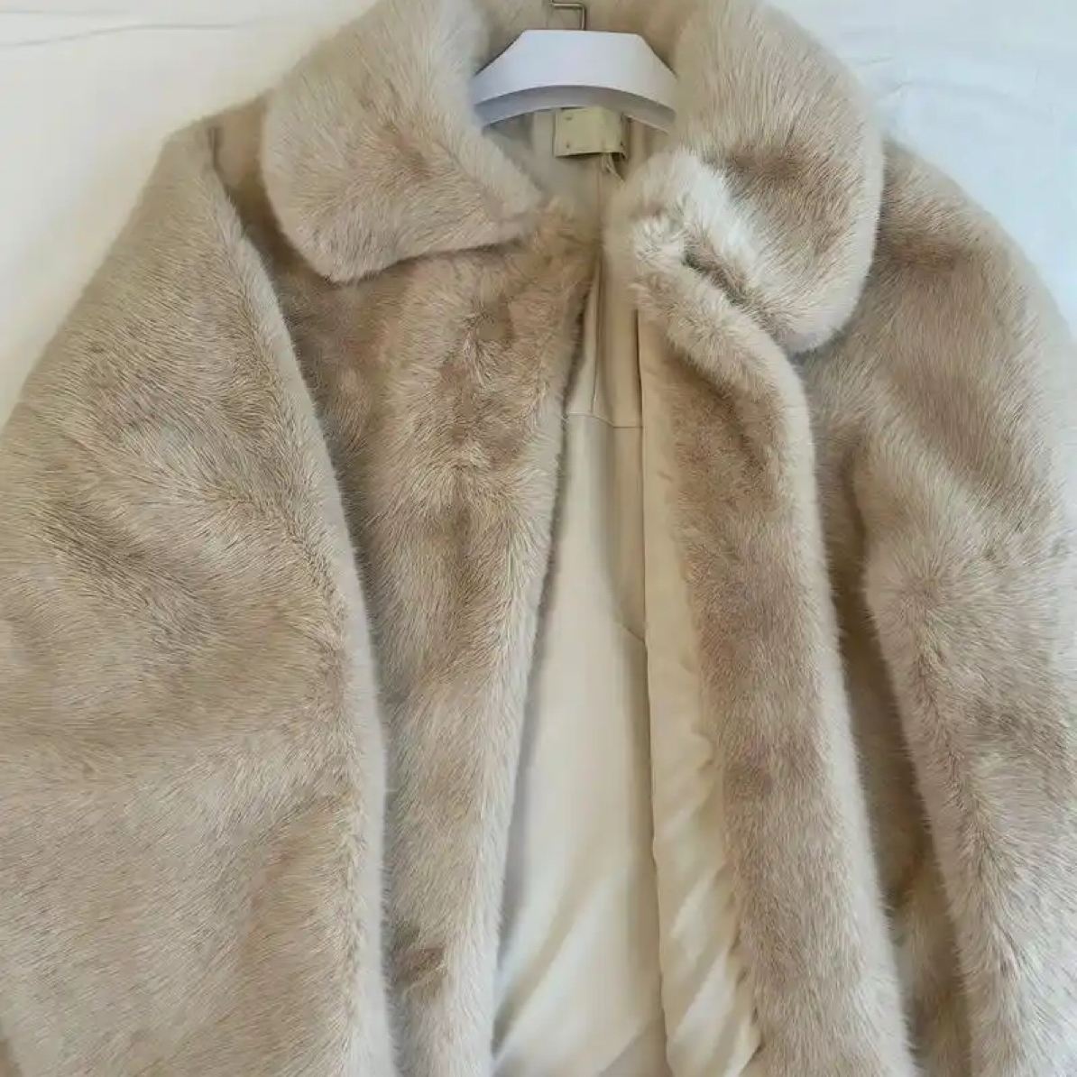 挽袖款雷克斯獭兔皮毛一体保暖毛毛外套（非图片款）